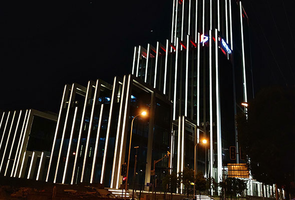 building facade lighting